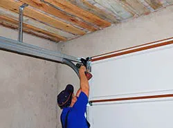 Garage Door And Opener Repairs Livonia, MI 248-572-3024 Garage Door And Opener Repairs Livonia, MI 248-572-3024 - repair-side